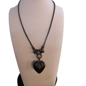 Heart Pendant Necklace Textured 925 starling Silver Chain Onix Stone.